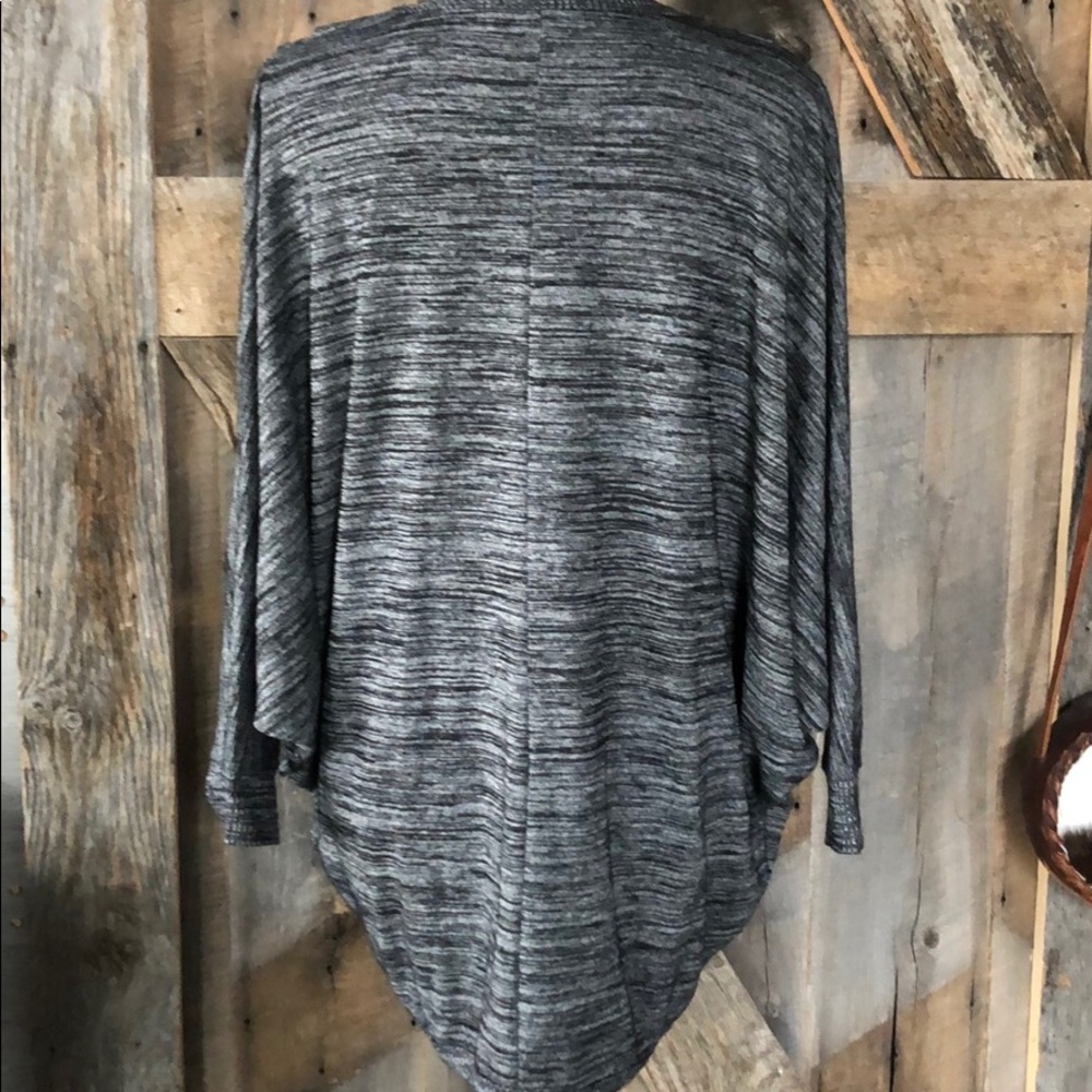 Cardigan - Picture 4 of 7